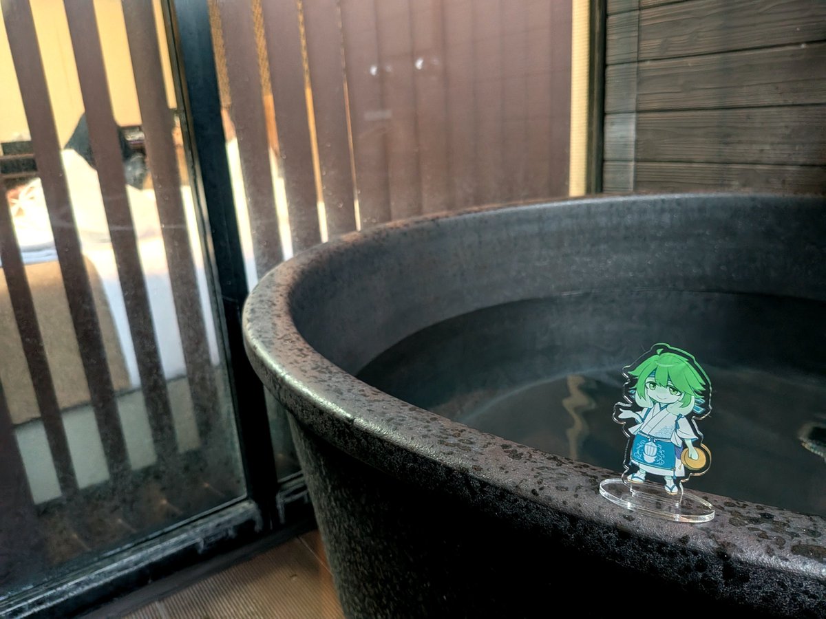 ago_beard's tweet photo. 露な風呂 https://t.co/G4RI94zKn0