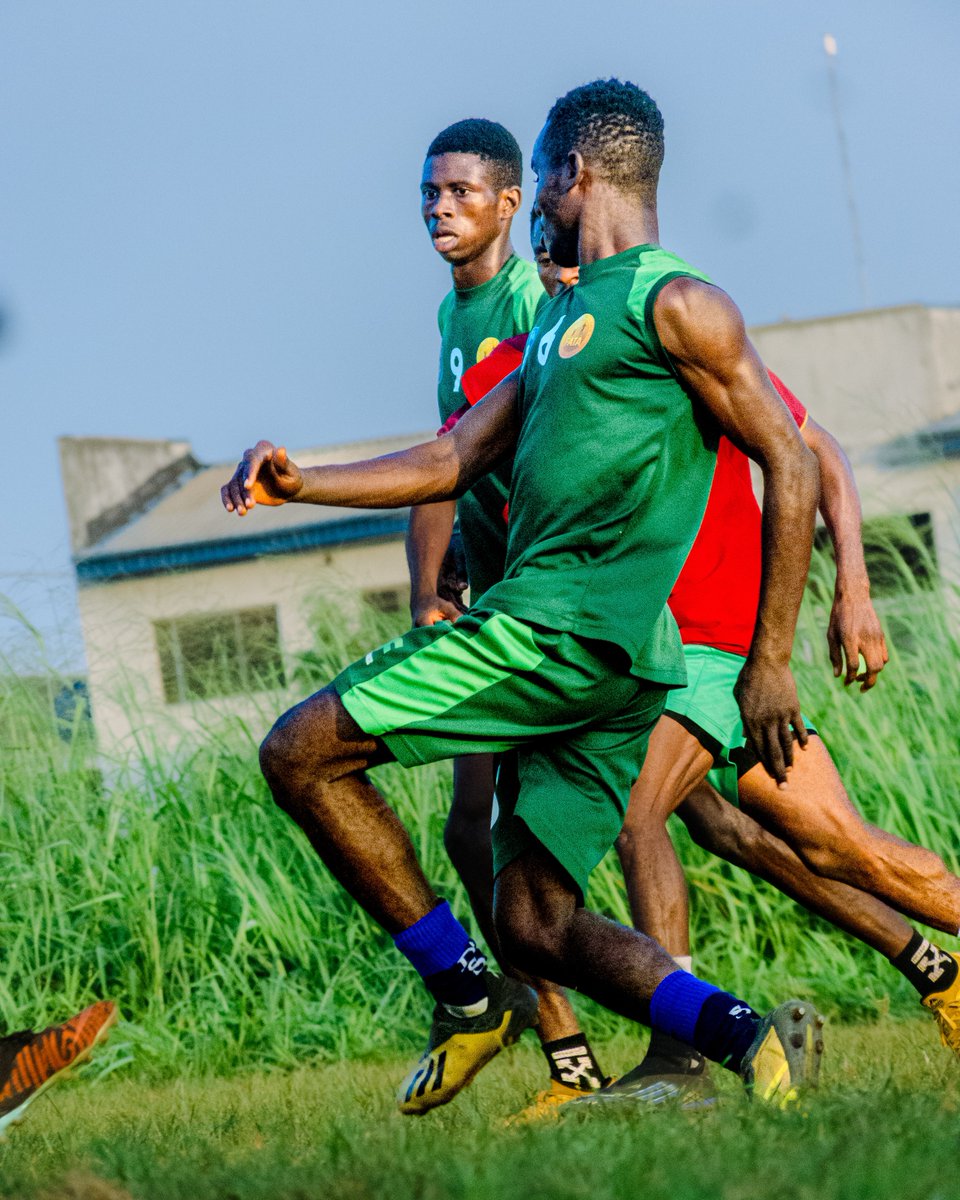Adhoc_fa's tweet photo. Champions donβt quit
#adhocfa #afa https://t.co/0QVwxPJUKo