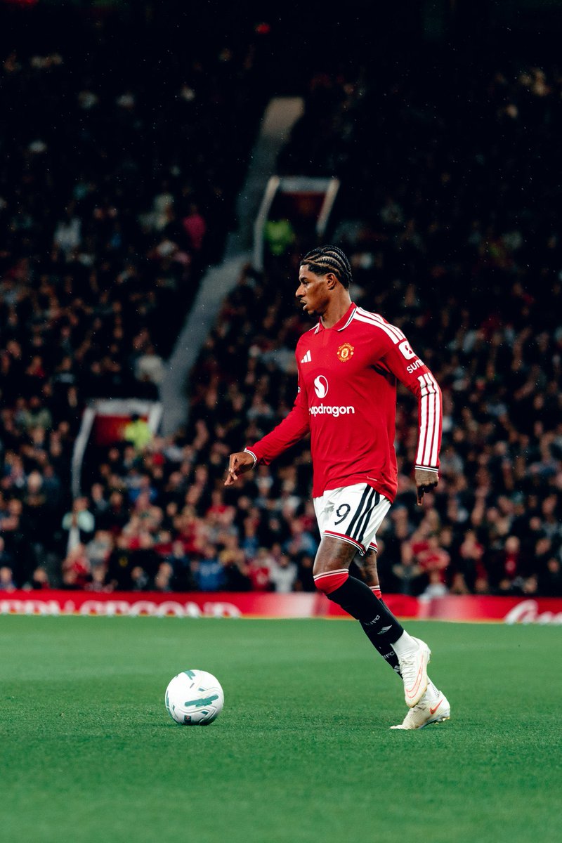 _UTDMike's tweet photo. 438 games
138 goals
61 assists
199 G/A
5 trophies

they will only remember you for that bad times, that’s how Manchester United fans are. 

I’m sorry Marcus, it’s hard defending you on this app but I’ll always wish you well this season.👏 https://t.co/oKd6TPIYqx
