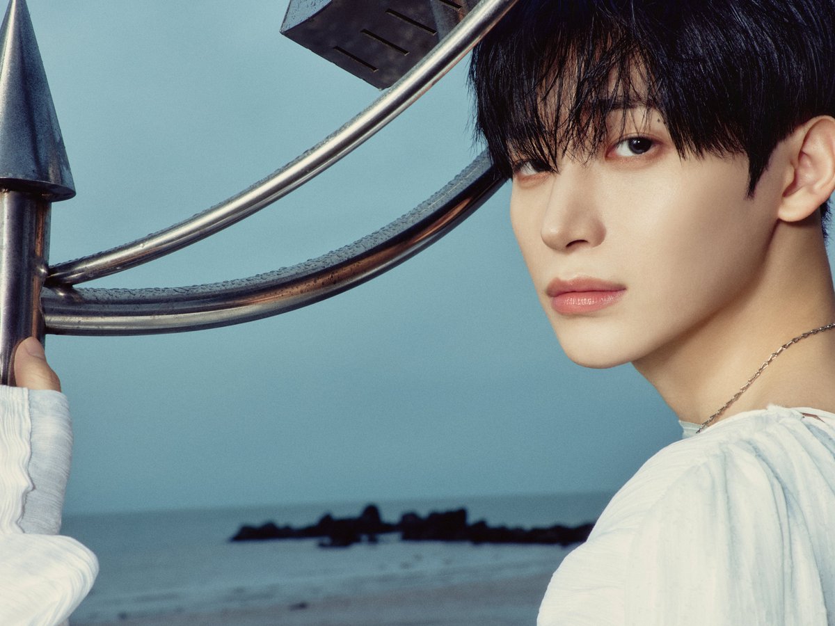 CRAVITYstarship's tweet photo. CRAVITY EP [sonorous]
CONCEPT PHOTO Muse ver.🔉

#JUNGMO #정모

2026. 09. 30 WED 6PM (KST)

#CRAVITY #크래비티
#sonorous
#LOUDER https://t.co/qUT72TYMi2