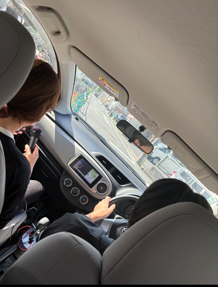 reiwacyugoku24's tweet photo. ボランティア仲間が管理している街宣カーをお借りして、土日で伊勢崎賢治さんの講演会と、いのちの党の党名変更のお知らせをして回りました〜

皆さん、伊勢崎賢治さんの講演会
広島市開催です！
10月25日日曜日開場13時です！
場所は西区民文化センターです!

＃伊勢崎賢治
＃いのちの党 
＃拡散希望 https://t.co/h6e7mjuVkf