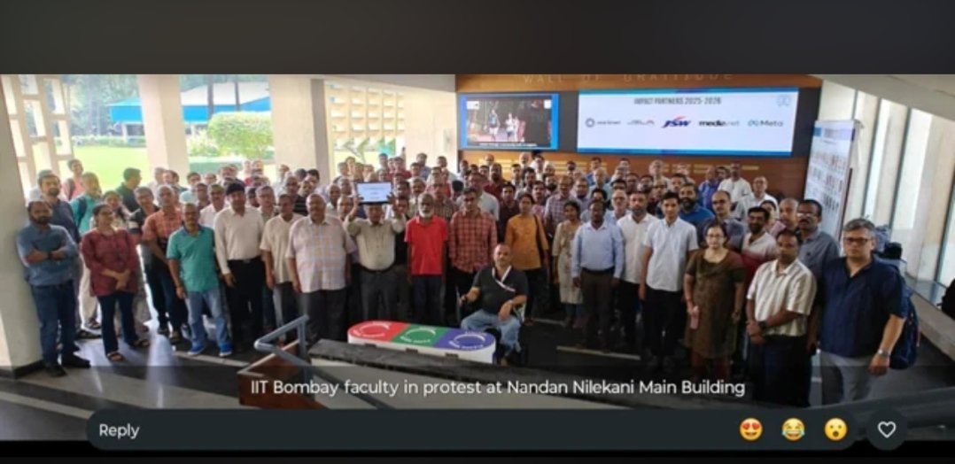 Akshat151810566's tweet photo. The IIT Bombay faculty is protesting in support of Professor Suryanarayan Dulla and against the false allegations levyed under sc/st act's provisions. https://t.co/II48gWVTRL