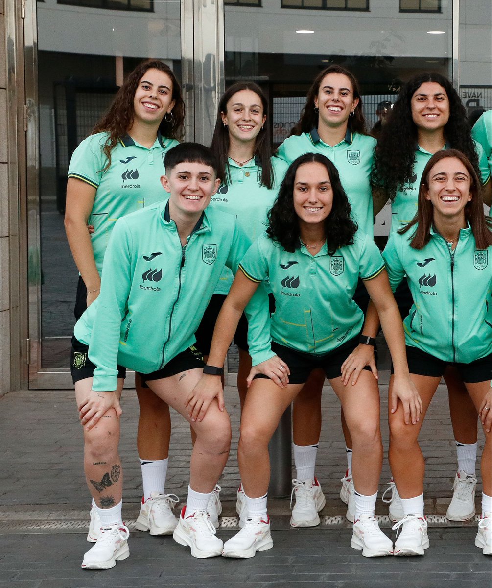 FutSalRFEF's tweet photo. 🫡 ¡Equipazo preparadísimo para la concentración! 

#FutsalEspaña🇪🇸 https://t.co/SNJDiCSgis