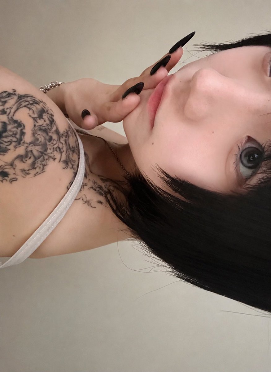 n0ise__________'s tweet photo. もれてる https://t.co/IZVzh9LQp8
