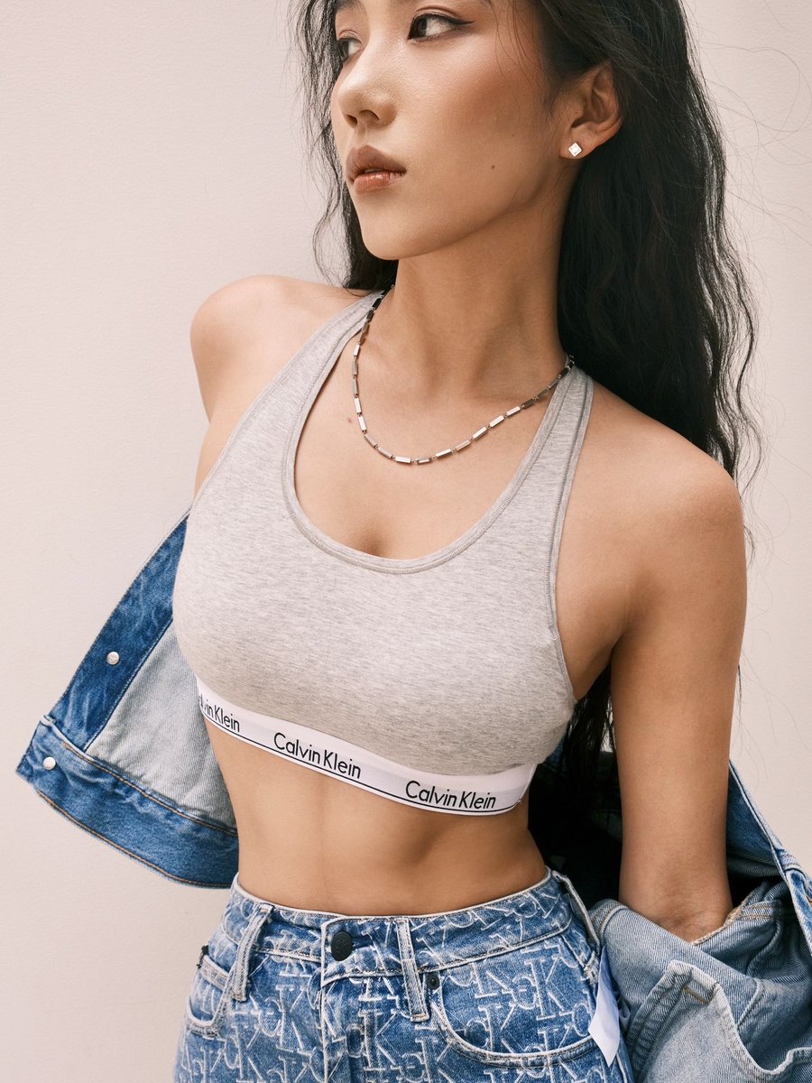 VeraKent125's tweet photo. The weekend ends, keep the freedom of this moment #portraitphotography #chill https://t.co/B1IVDFUh9E