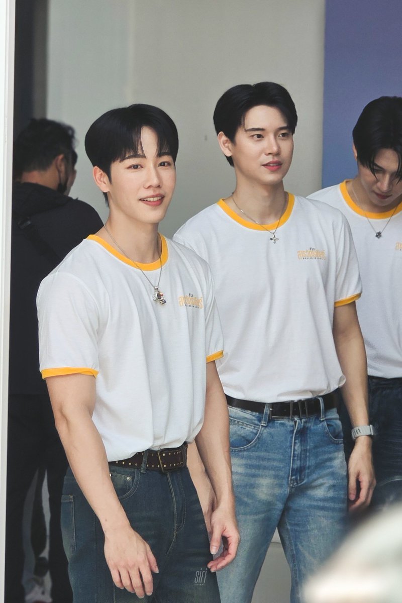 ab_sirirat's tweet photo. ฉันให้เลยเหมะสมสุดๆ 🚨🥰
PIL LOVE PRESS
#ที่รักสารวัตรเธียร์มาพบสื่อ #หยิ่นวอร์ #warwanarat : @warwanarat https://t.co/1xqw97rmmA