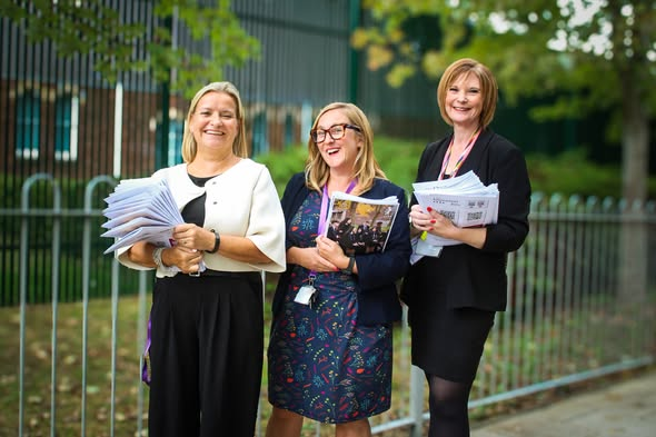 ArkCharter's tweet photo. A huge thank you to everyone who joined us for Open Evening! Thank you to our staff and students for helping make the evening such a success. We loved meeting you all and hope to see many of you again soon as future Year 7s at Charter! https://t.co/8hiSwbbnzg