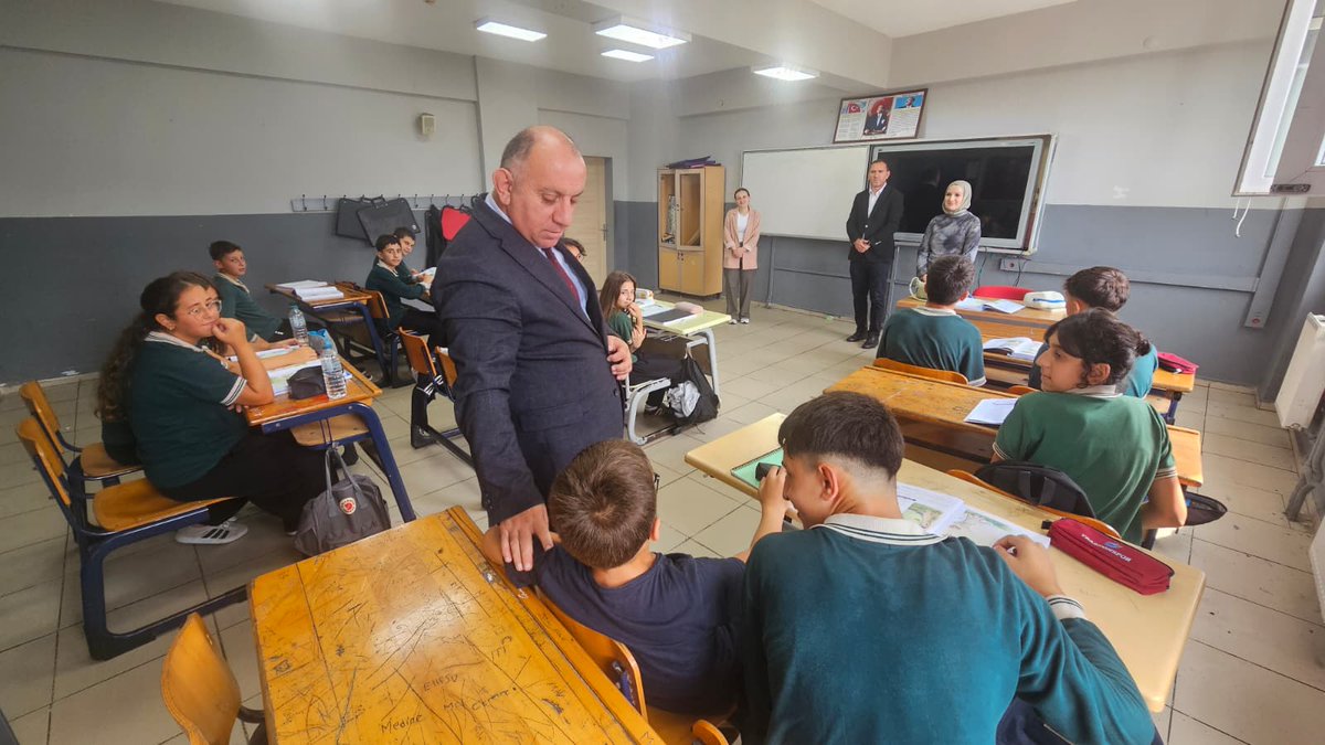 Kemalpasailce's tweet photo. 'SERHAT İLKOKULU/ORTAOKULU'NU ZİYARET ETTİK'

İlçe Milli Eğitim Müdürlüğü Resmi Sayfası: https://t.co/QtndFtvPk7 https://t.co/OhbMcHrkhj