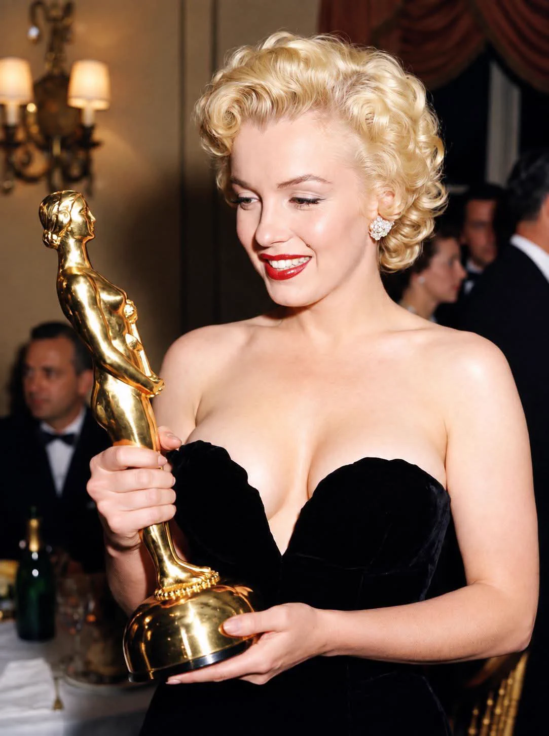 ホンダ na platformě X: „マリリンモンロー・アメリカの素敵な・女優