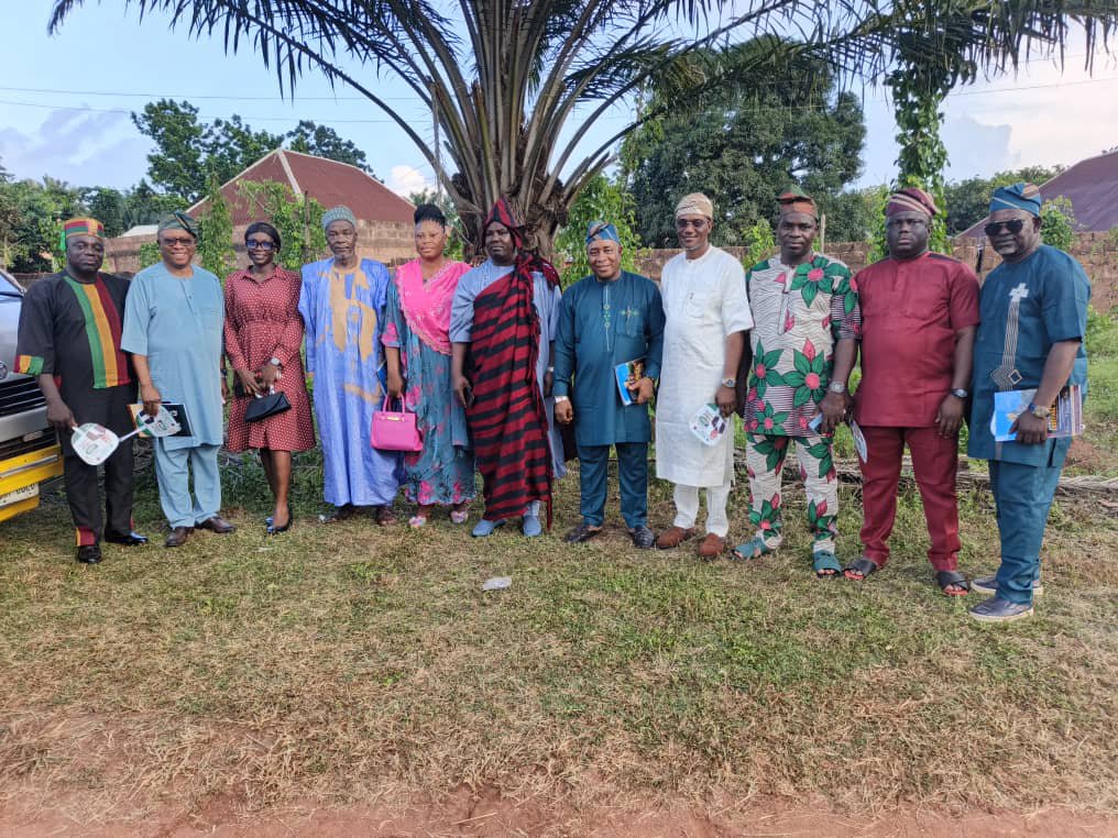 officialnubifie's tweet photo. COMRADE ANTHONY ABAKPA EXPRESSES PROFOUND GRATITUDE TO NUBIFIE, UNIONISTS, FAMILY, FRIENDS AND THE OTUKPA COMMUNITY
#NUBIFIE #SolidarityForever #ComradeAnthonyAbakpa #NAC #NEC #Unionism #Otukpa #Appreciation #Gratitude #Solidarity #Unity #Leadership #TogetherWeStand #Service https://t.co/O3krrLf7v4