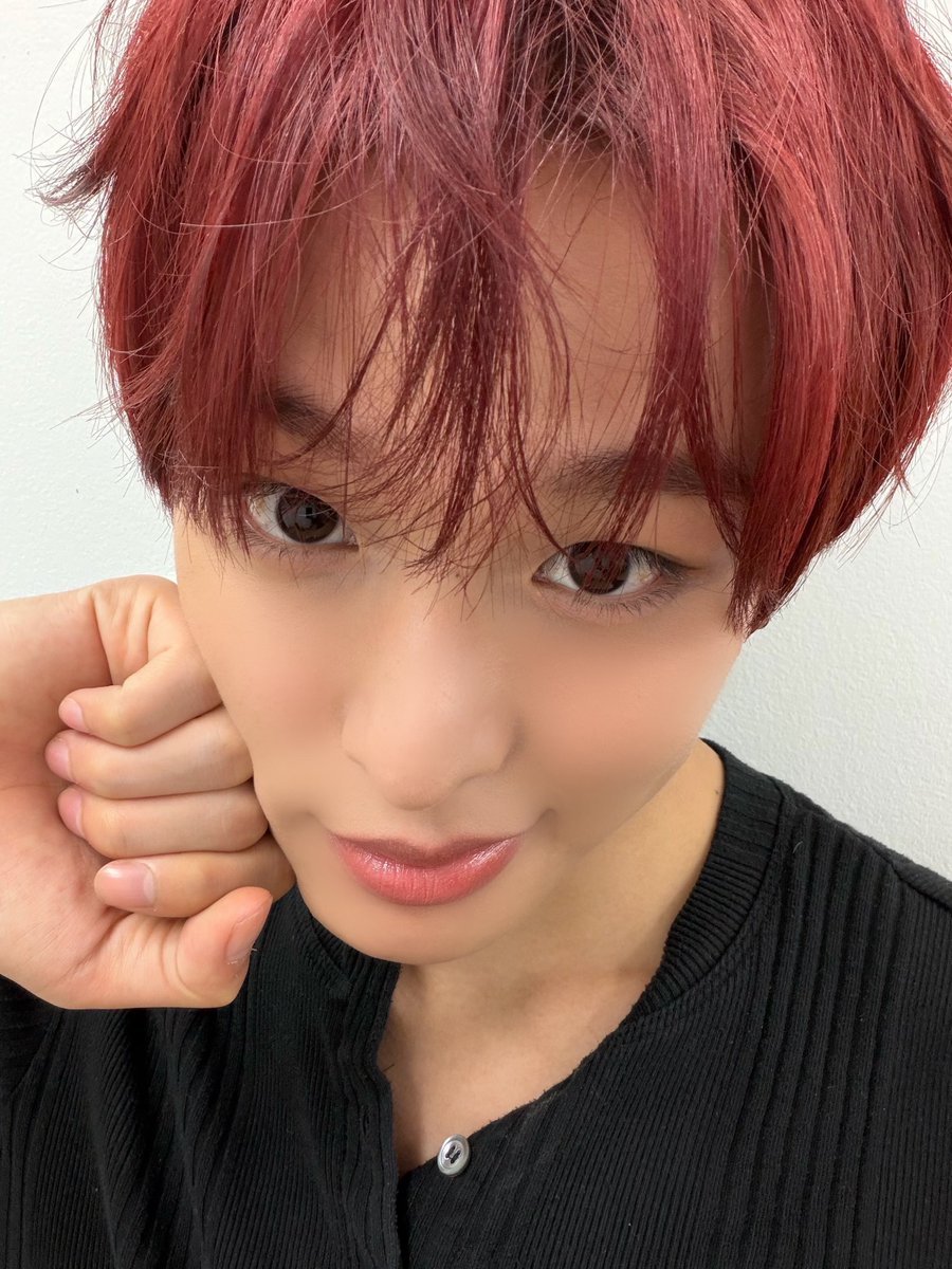 rikunomai's tweet photo. 리쿠도 밥 잘 챙겨 먹어 약속🤙🤙 https://t.co/dCaquGyZdZ