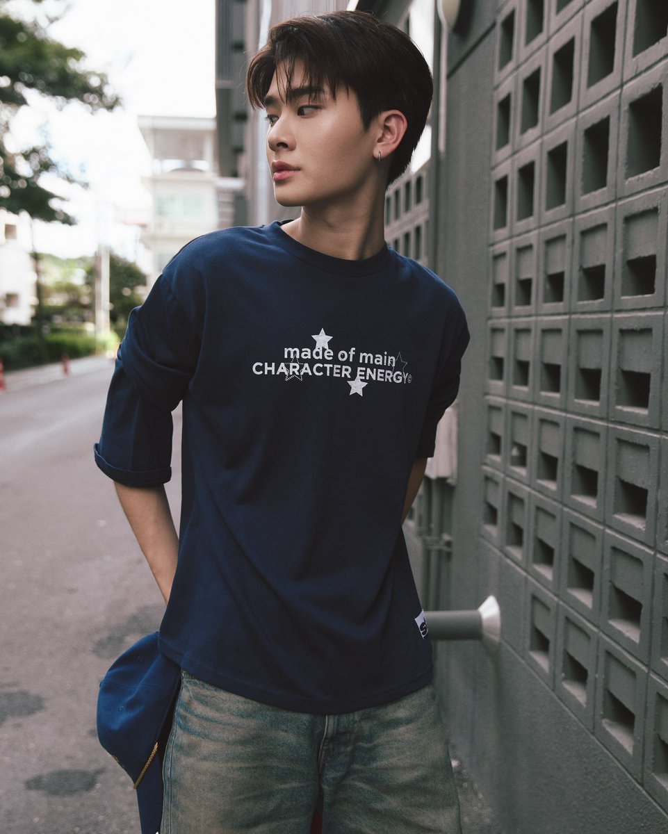 bokbakclub's tweet photo. สีnavyที่หล่อที่สุดที่เคยเจอ https://t.co/PJUANUEl2n