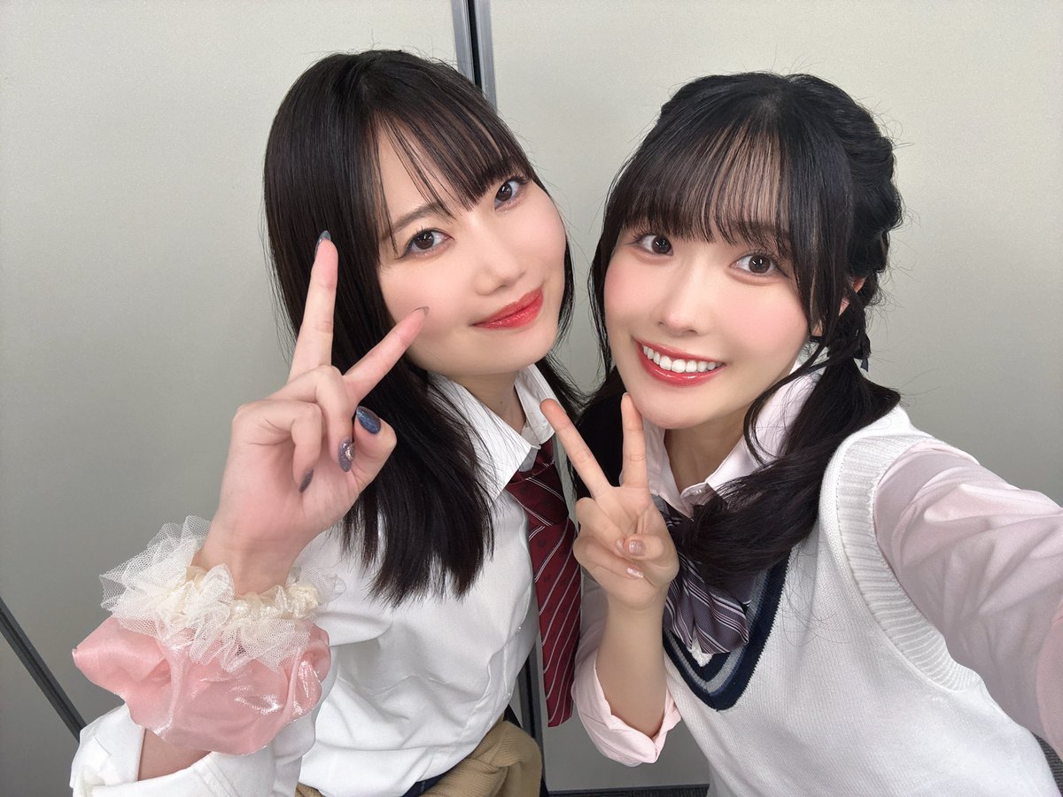 Sakakura_Sakura's tweet photo. #声グラゼミ
お足元の悪い中参加してくださり、ありがとうございました！😭✨

みんなとーっても可愛くて優しくて面白くて、本当に楽しくて幸せな時間でした🤍
私も先輩方を見習って色々と上手にできるようにならなければ…!!❤️‍🔥

またこのメンバーで集まりたいなぁ🥹絶対に会えますように💓 https://t.co/JtrBjsqJTJ