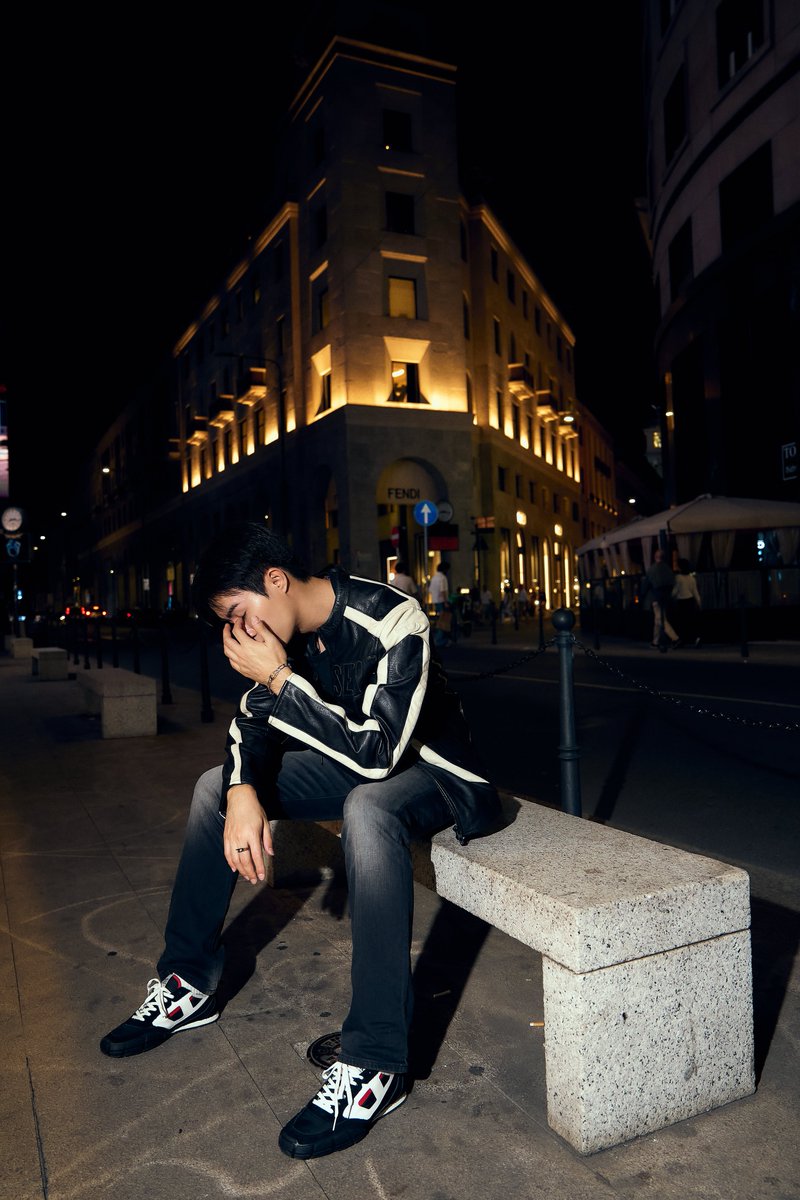 Kazzmagazine's tweet photo. สุดหล่อกลางมิลาน! “ซี พฤกษ์” กับ Diesel เตรียมพร้อมสำหรับพรุ่งนี้กับ MILAN FASHION WEEK SS 2027 ✨

#ZEEPRUKDIESEL
#ZeePruk 
#Diesel #DieselSS27
#ForSuccessfulLiving
#KAZZMAGAZINE https://t.co/Aj39emuWut