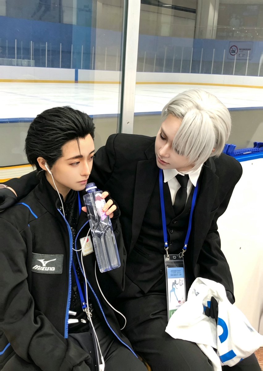 sena_tsukimiya's tweet photo. ヴィク勇🤍💙 https://t.co/hbdmXBpKsQ