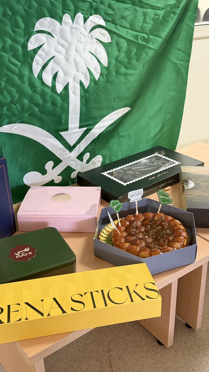 7srih's tweet photo. احبك يالسعودية
احبكم قروب 3 https://t.co/xyDG0NK62j