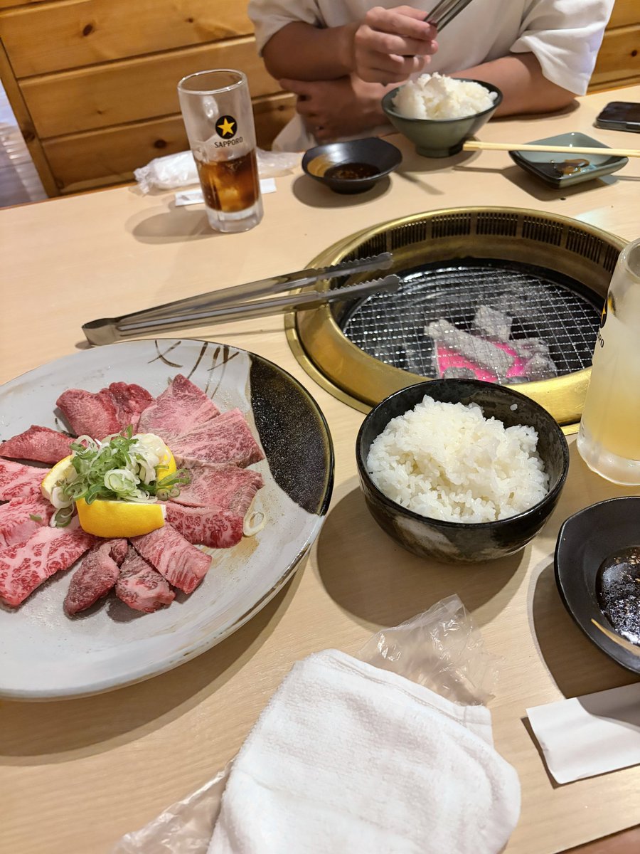 yukimotidao's tweet photo. うめぇ肉食ってきた！ https://t.co/0Ht36YyYoV