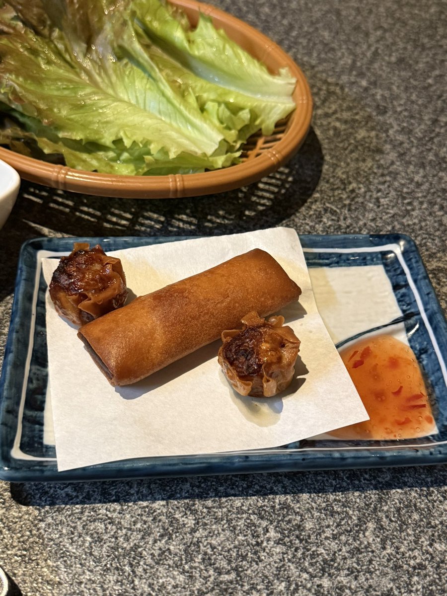 motooikemen's tweet photo. 焼肉屋のとりあえず揚げといたぜ〜みたいなサイドメニュー大好きマン https://t.co/ZAOonDWdsv