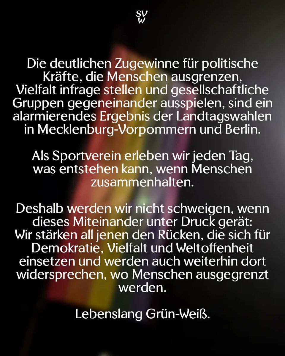WerderUpdates's tweet photo. Zusammenhalten für Vielfalt! 💚🤍

#Werder https://t.co/JbylhhA60R