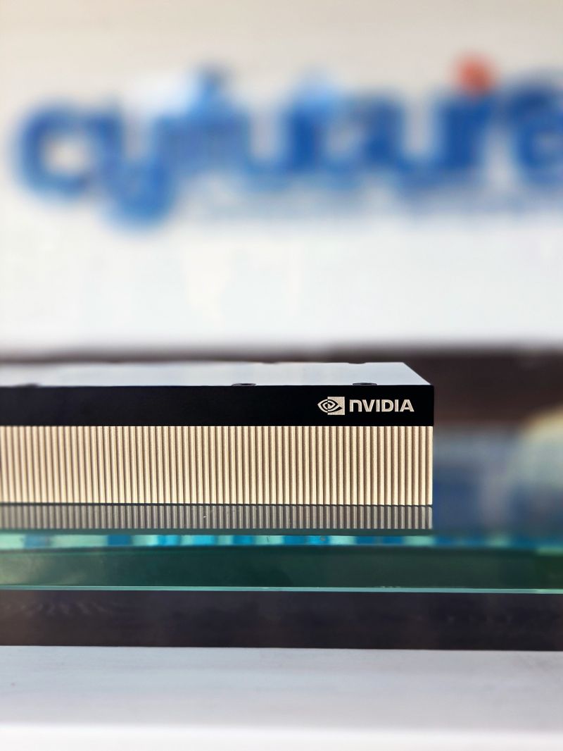 cyfuture's tweet photo. NVIDIA RTX PRO 6000 Blackwell Server Edition is live at https://t.co/CDr69SxJ1u

96 GB GDDR7. ~1.6 TB/s bandwidth. Blackwell architecture.
Ready to explore RTX PRO 6000? 

Connect with us to reserve your capacity!

#CyfutureAI #RTXPRO6000 #Blackwell #NVIDIA #AICompute https://t.co/9xb13F7P10