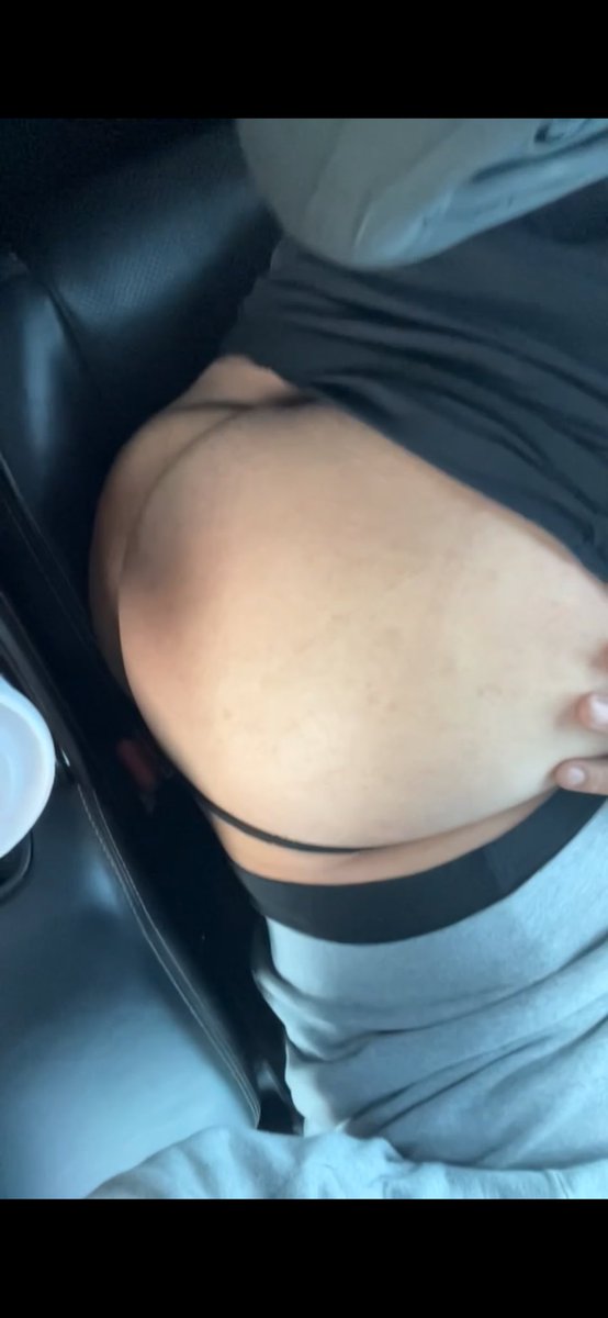 jvxil3's tweet photo. Need my 🍑 ate good😏
#mlm #gay #dl #bottom https://t.co/LRugPKSTSF
