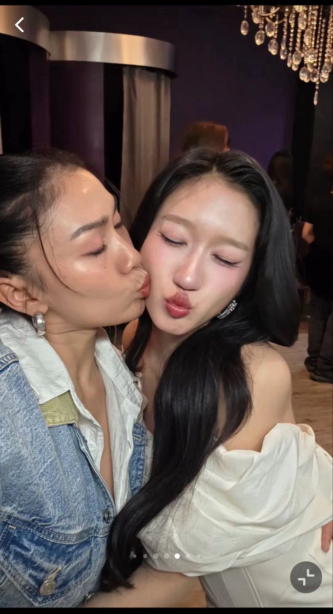 batmanforfaye's tweet photo. aduh udah mau next series aja nih love you BOL 🌻🖤🍑 @BBrokenOfLove @FFabel_Ent @malisorn00 @atomprys 

#FayePeraya #AtomPariya #FayeAtom https://t.co/Ce0J4mJ4MU