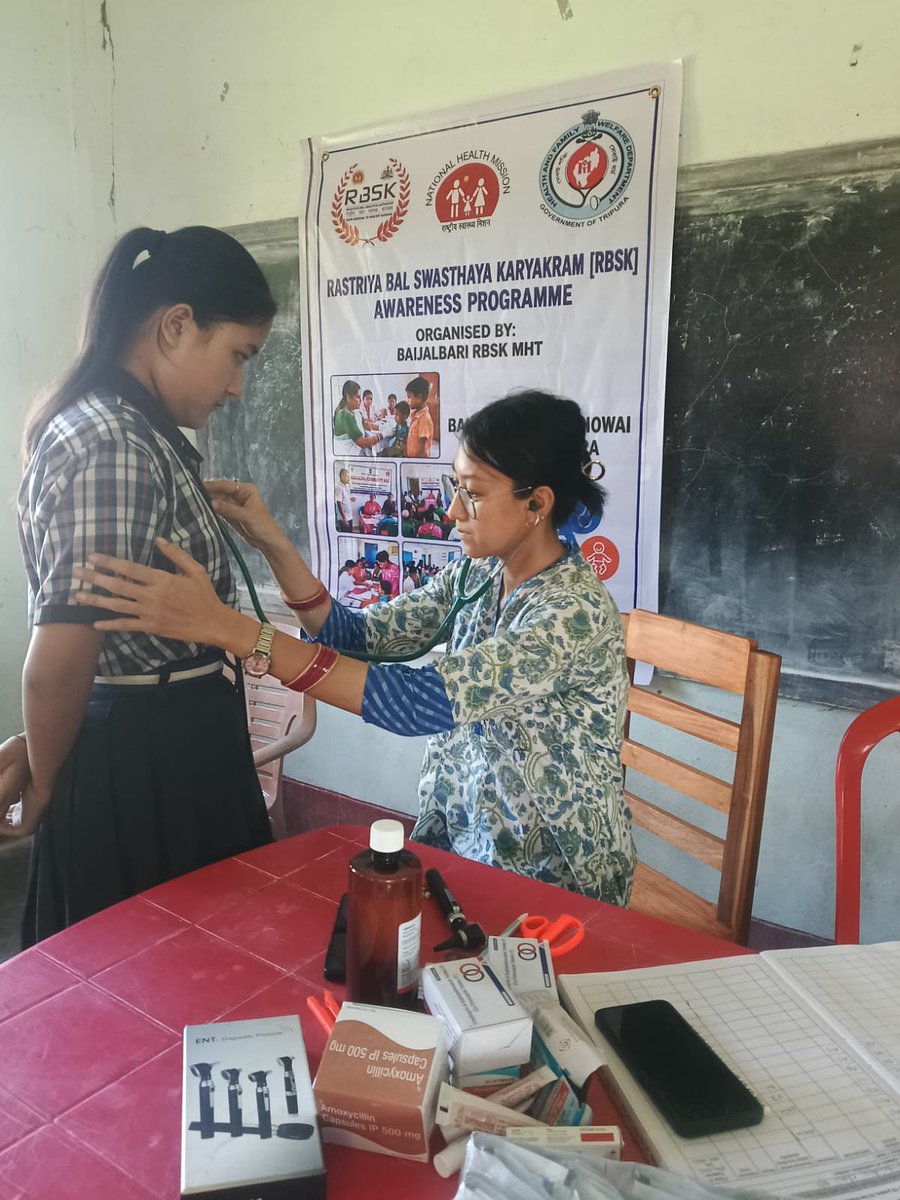 OKhowai's tweet photo. Today, the RBSK Baijalbari Mobile Health Team (MHT) visited Debendra Chow Para High School and conducted a comprehensive health screening among students. Total Screened: 93
MyGov Tripura Nhm Tripura Hfw Tripura CMO Tripura Baijalbari Phc
#RBSK #HealthScreening #KhowaiDistrict https://t.co/FCX6VZnYAa