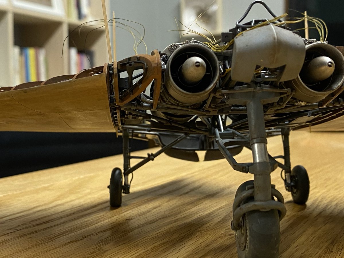 miow1184538's tweet photo. Finally got the landing gear on. https://t.co/mg2NaZGe8J