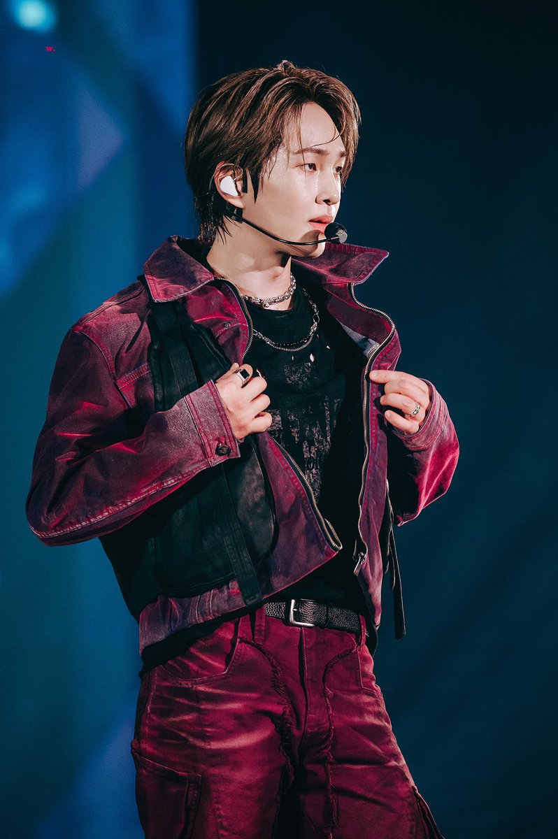 chikaaa's tweet photo. ONEW ❤️‍🔥❤️‍🔥❤️‍🔥 https://t.co/uTt7rHUuto