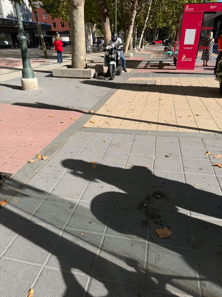 VAabandonada's tweet photo. #Valladolid #VAabandonada
Recibido por email https://t.co/Fty0RxxQVt