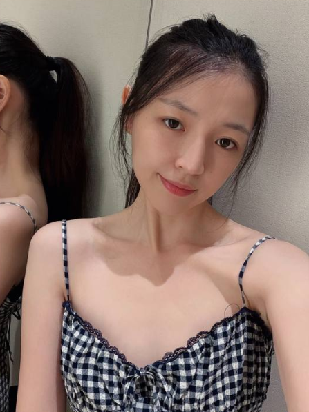 3P3u9's tweet photo. 想约就约，想做就做，想找炮友就找炮友，活着不就这样么？怎么舒服怎么来啊，不对吗？？？ https://t.co/ntv87d4Jn3