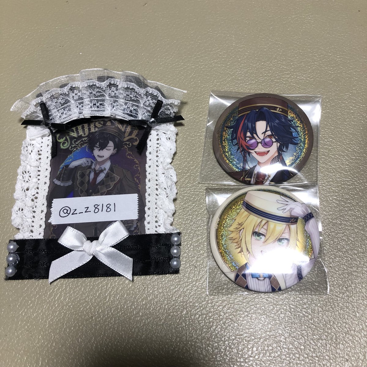 z_z8181's tweet photo. @baremint2 初めまして、こんばんは。
検索よりお声掛け失礼致します。
当方お求めの方所持しているのですが、IDカードの方+1枚目下段真ん中の方との2:2での交換は可能でしょうか？
ご検討よろしくお願い致します🙇🏻‍♀️ https://t.co/4khT6VKVlv