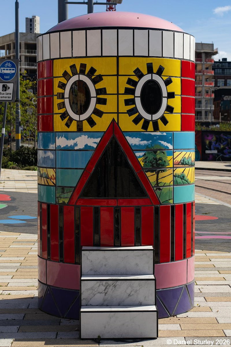 Daniel_Sturley's tweet photo. #Birmingham UK, er... #Digbeth 😄

#FullColourNoFear https://t.co/gtPinQZAu0