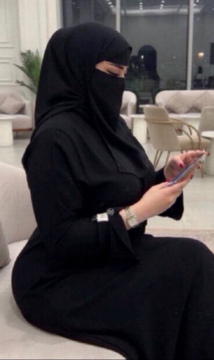 51iq9's tweet photo. الي نفسها وتبي كاش حياج خاص https://t.co/wO7Czz9O9k