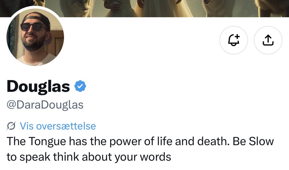 TomJayser's tweet photo. @DaraDouglas @durr_jacob @_MAGA_NEWS_ It gets even funnier when you look at bio https://t.co/ktxxJTnbWB