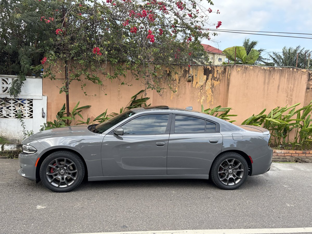 TheCarGirlE's tweet photo. YOUR NEXT BABY? 👀

2018 Dodge Charger GT 
3.6L Pentastar V6
☀️ Sunroof
🔊 Power exhaust
🔑 Remote start + Push to start
❄️ Ventilated + heated seats
📱 Apple CarPlay / Android Auto
🖤 Leather seats

GH₵350,000

Interested? Talk to The Car Girl. 🚘🤍
0507742336
📍Accra, Ghana 🇬🇭 https://t.co/SNs5AIkxL5