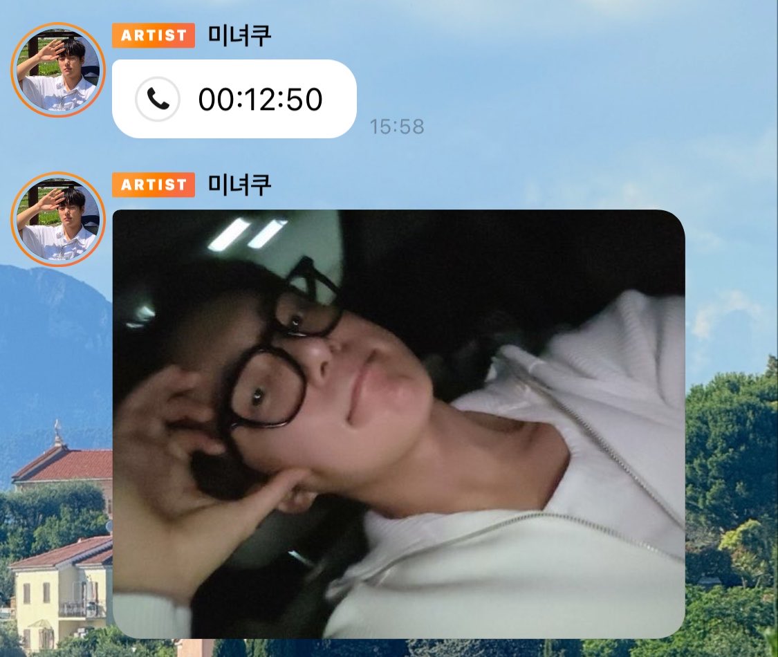 reachingminhyuk's tweet photo. #intinyadeh minhyuk bubbe live 260921

- dia punya schedule gitu hari ini
- tadi dia ada nyebut kalau kemarin tuh ada schedule diluar kota, besok juga ada schedule
- minhyuk cerita katanya lambungnya bermasalah lagi jadi dia seharian ueek ueek :( dia bilang padahal selama ini udah jaga kesehatan tapi kalau lagi capek gitu, kambuh lagi lambungnya :( 
- bahas moning purikura, katanya udah berusaha banget tuh takenya, terus sebenernya pengen take video juga pas lagi belanja tapi kan harus minta izin tiap toko dulu kalau mau rekam tuh jadi dia ambil bagian highlightnya aja
- bahas mesin capit di moning 93z itu kata dia uang aja yg abis, gak dapet apa-apa, ternyata susah…terus ada monbebe tanya kenapa dia gak ikutan main? soalnya hw-kh bilang bisa ngambil, jadi dia ngasih uang aja. terus pas mereka gagal, udah gak punya duit lagi buat main
- kan pas main mesin capit tuh hyungwon bilang mau ganti uang minhyuk, terus ditanya monbebe, beneran dikasih balik gak uangnya sama hw? kata minhyuk enggak, kemarin kan kebetulan aja dia yg punya cash, lagian dia gak perhitungan sampe segitunya
- ditanya monbebe penglihatannya buruk kah jadi pake kacamata? terus dia bilang penglihatannya 0.8, pake kacamata buat gaya doang, lensa kacamatanya aja gak ada 😭😭😭
- dia bilang dalam seminggu workout paling banyak bisa sampai 4 kali, kalau lagi jarang bisa 1 kali atau 0
- dikasih semangat buat ticketing
- besok dia ada schedule di luar kota jadi bakal sibuk dan kemungkinan gak sempet ngebubble, bye byee