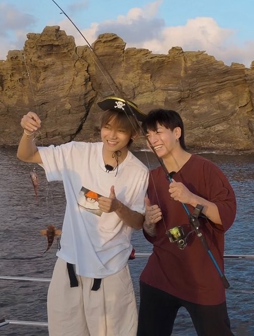 thvjk_4ever's tweet photo. 🎣 https://t.co/dao4hi5OZX
