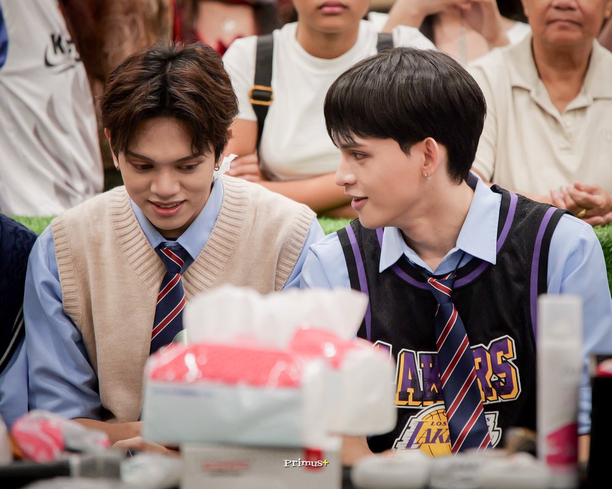 primusplus's tweet photo. 260919 πΈ DAY ONE ELEVEN & MARK
FIND THEIR STORIES: PRE-DEBUT
BUSKING SERIES
π SM CITY MANILA
I guess ok lang sa kin maging NPC sa mundo nila. ππ /oa
DAYONE SM MANILA STORIES
#DAYONEFindTheirStories
#DAYONE_Eleven #DAYONE_Mark
#DAYONEOfficial @DAYONEOfficial_ https://t.co/cAIFH2IyHt