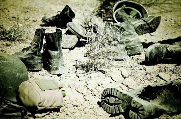 k0ggm's tweet photo. هر پوتین یادگار سربازی است
که برای دفاع از وطن ایستاده بود ...

#ما_تا_آخر_ایستادیم

‌ https://t.co/DRwAC5LO4U