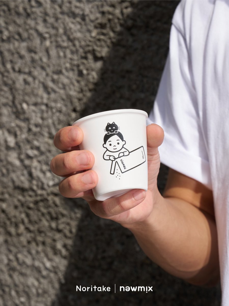 newmixcoffee's tweet photo. [𝗡𝗼𝗿𝗶𝘁𝗮𝗸𝗲 𝘅 𝗻𝗲𝘄𝗺𝗶𝘅] Noritakeとのコラボレーションから、ほうじ茶ミルクティーが登場します。 Noritakeのグラフィックをあしらった特別なデザインで、コラボレーション期間限定でお楽しみいただけます🤎 この機会だけのスペシャルなほうじ茶ミルクティーを、ぜひお楽しみください！ https://t.co/x2eb3HhUPS
