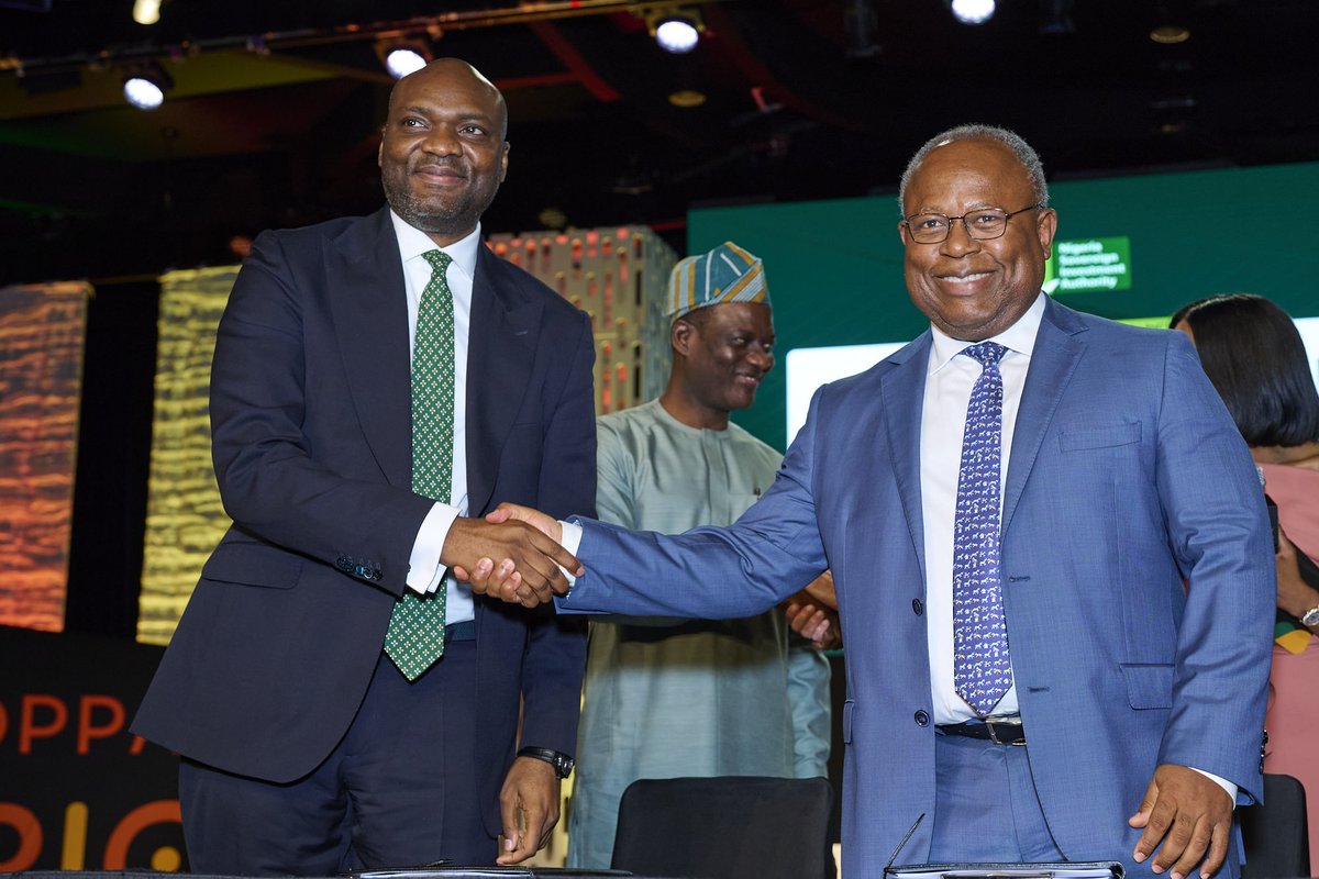 SEforALLorg's tweet photo. 📣 A major milestone for #DistributedRenewableEnergy investment in Nigeria.

Yesterday, we joined @nsia_nigeria, @Africa50Infra &amp; @WorldBankGroup at GABI #UnstoppableAfrica to mark the commercial launch of the US$300M Nigeria DRE Fund.

🔗 https://t.co/OK8gmGqBLb https://t.co/tOVtnnXu40