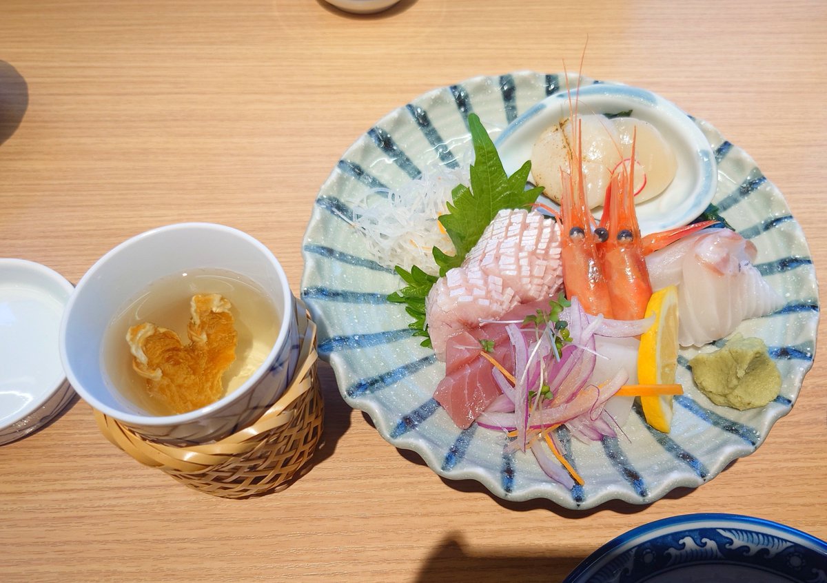 haptirotyo's tweet photo. 後編も本日投稿しました！
https://t.co/p0uWXC6Hlz https://t.co/b4Tm5H5fmO