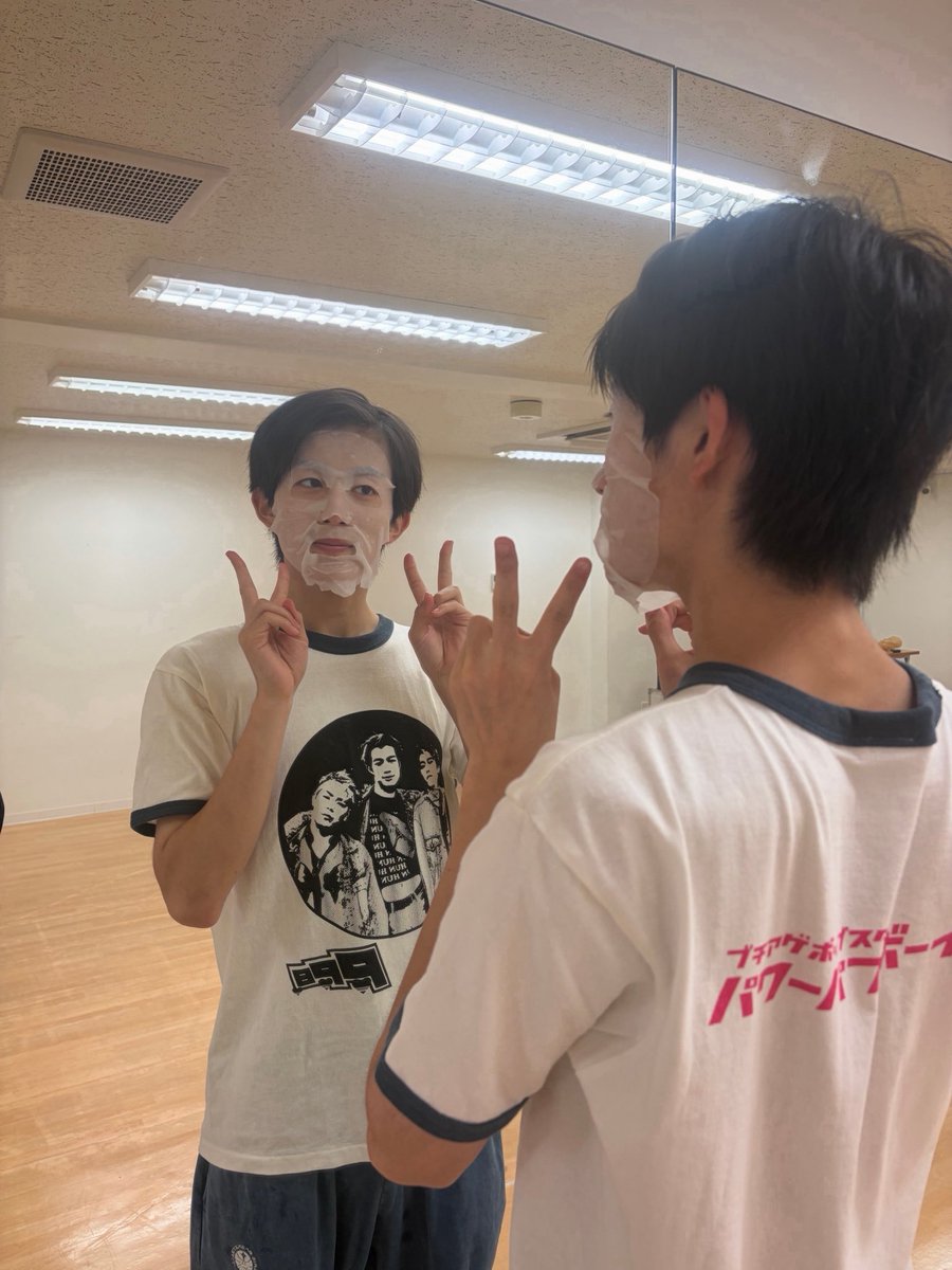 iiondo_official's tweet photo. パック中の駿平さんです😎
#ONDO_LOG
#iiONDO
#畑駿平 https://t.co/vOCbAra4UV