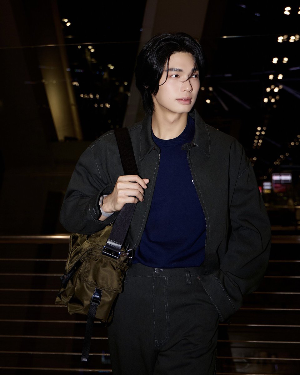 viraltakes's tweet photo. Prada Ambassador Win Metawin makes his way to Milan in a full Prada ensemble for the SS27 Womenswear Fashion Show. https://t.co/rwNDDItMjn