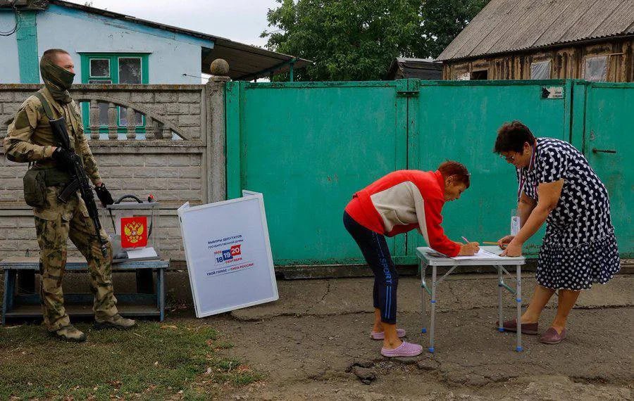 saintjavelin's tweet photo. How unexpected! 
United Russia won the elections in Russia. https://t.co/asuEya0ekH