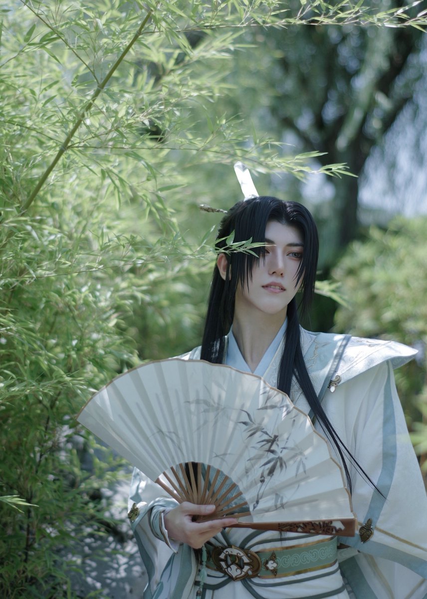 tomocha_lel2's tweet photo. 師尊お誕生日おめでとうございます!!🍃
Photo のら

#沈清秋0921生日快乐 #svsss https://t.co/iSCg2B62PR