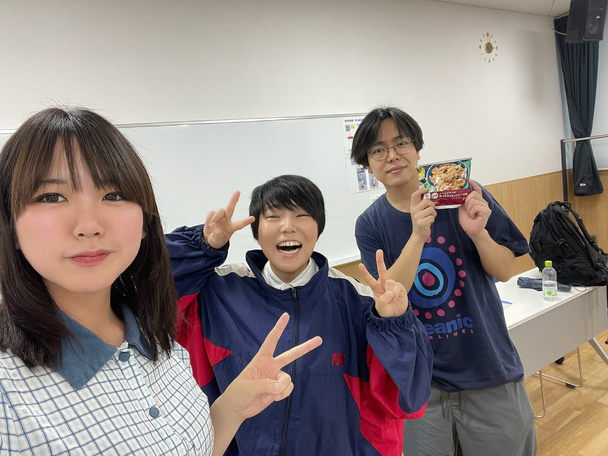 aki_1523's tweet photo. はなとあきの眠れない夜！台風の中ありがとうございました！！桃沢くんも聞いてくれてありがとう🥰聞き上手🥰🫶💗
出来るだけ優しい人間でいたいんだよｫ

家のWi-Fiが雨のせいか消え、アーカイブまだ準備出来てません😭
また出来次第お知らせします😭🙇‍♂️ https://t.co/LER1HIQNoc
