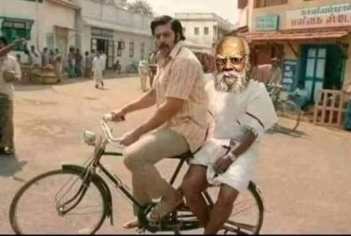 Guruvijayakanth's tweet photo. வாத்தியாரே ஏற்கனவே சொல்லிட்டேன் இருந்தாலும் வருஷா வருஷம் சொல்லனும் 
நீ மட்டும் இல்லைனா 
#சங்கியாவோ 
#தம்பியாவோ 
#தற்குறியாவோ ஆகி நாசமா போயிருப்பேன் 🖤❤
���📚✍️✍️✍️✍️✍️🎙️🎙️🎙️🎙️🎙️ https://t.co/odNVOiyBh1