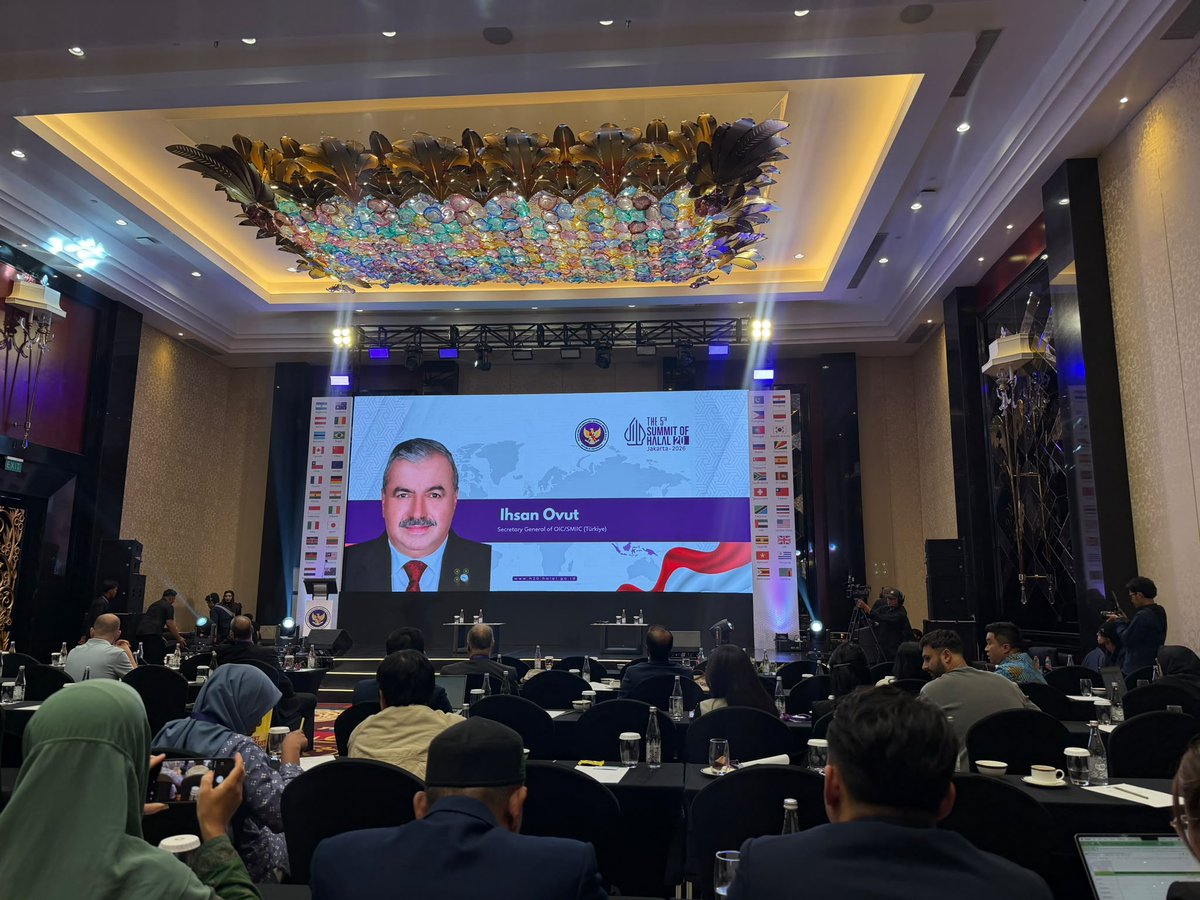 SMIICGS's tweet photo. H.E. Mr. Ihsan Övüt, SG of SMIIC, attended the 5th Halal 20 (H20) Summit, held in Jakarta, Indonesia, from 18–20 September 2026, and delivered a speech highlighting the importance of international cooperation and harmonized standards in strengthening the global halal ecosystem. https://t.co/DFuueqvIaP